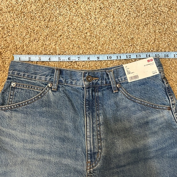 Uniqlo denim shorts - Picture 4 of 6